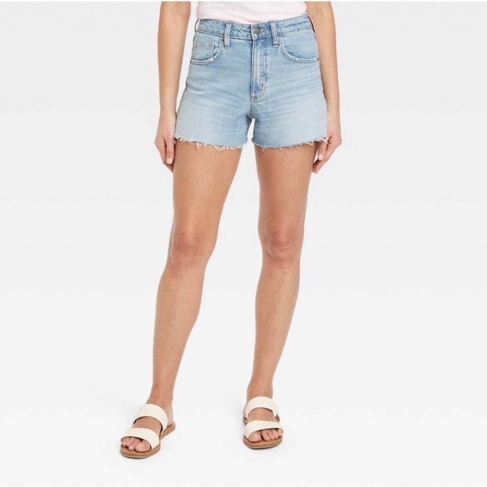 Universal Threads - 90’s Cut Off Shorts - Size 12 / NWT